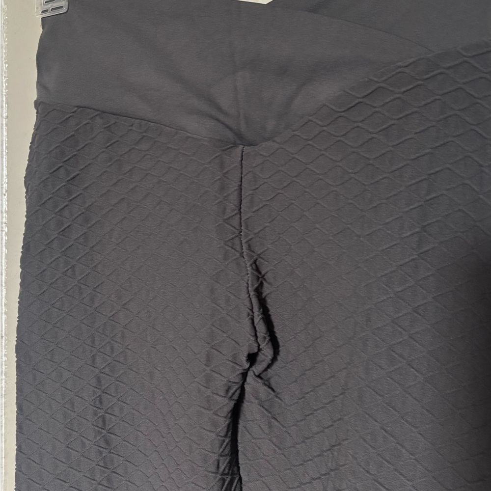 Charcoal Textured Athletic Leggings